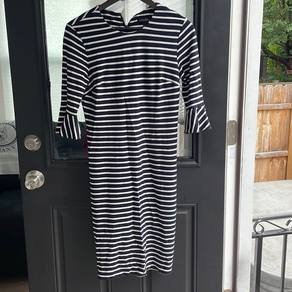 Navy blue and white striped dress from banana republic with 1/2 sleeve ruffle